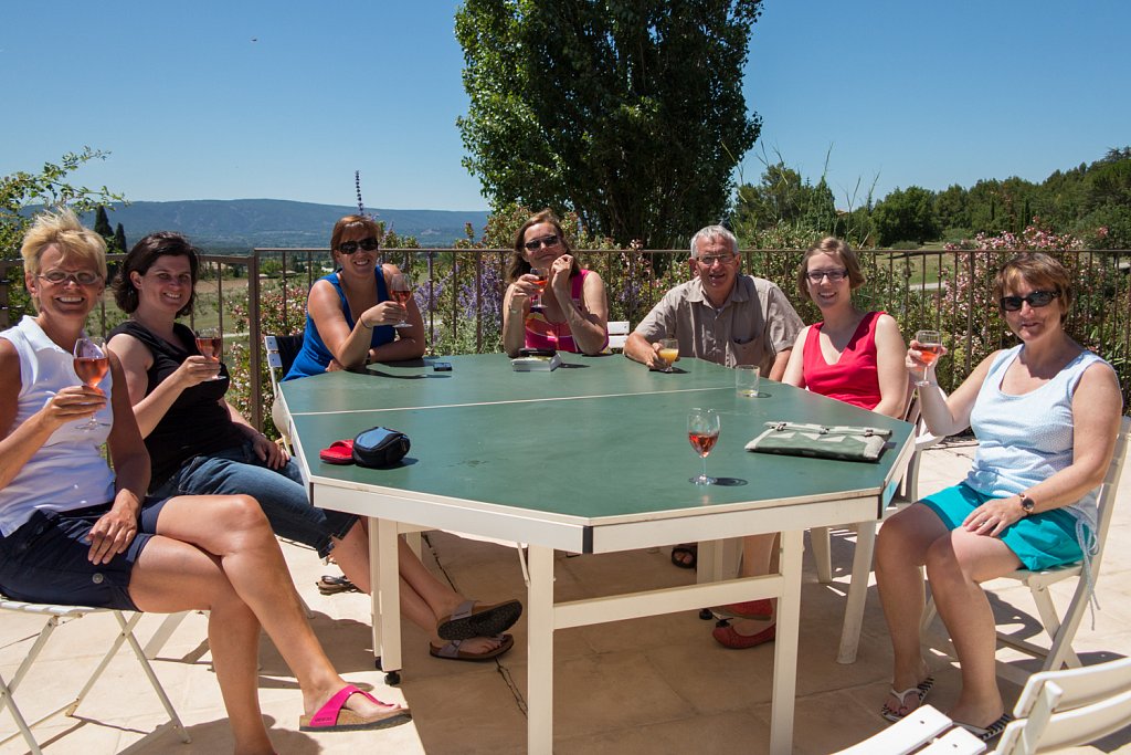 Groep op ons terras in de Provence